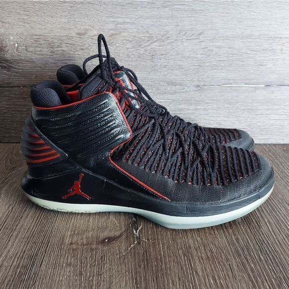 Nike Air Jordan XXXII 32 MJ Day Banned Shoes AA1253-001 Men\'s Size 11 main image 10